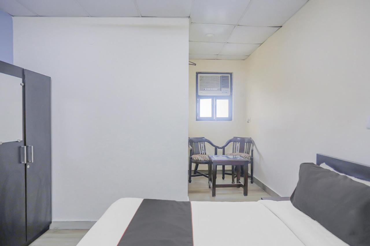 Collection O A3S Lodge Near Dilli Haat Ina New Delhi Exterior photo